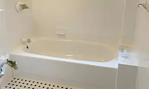 Bathtub Reglazing